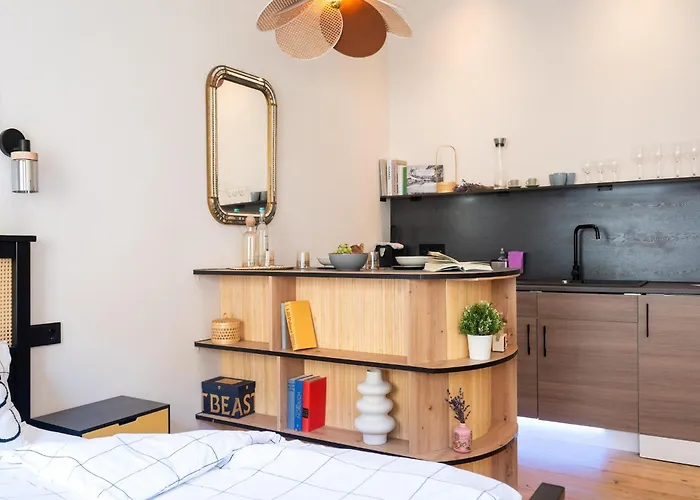 In Near Deutsches Eck Apartamento